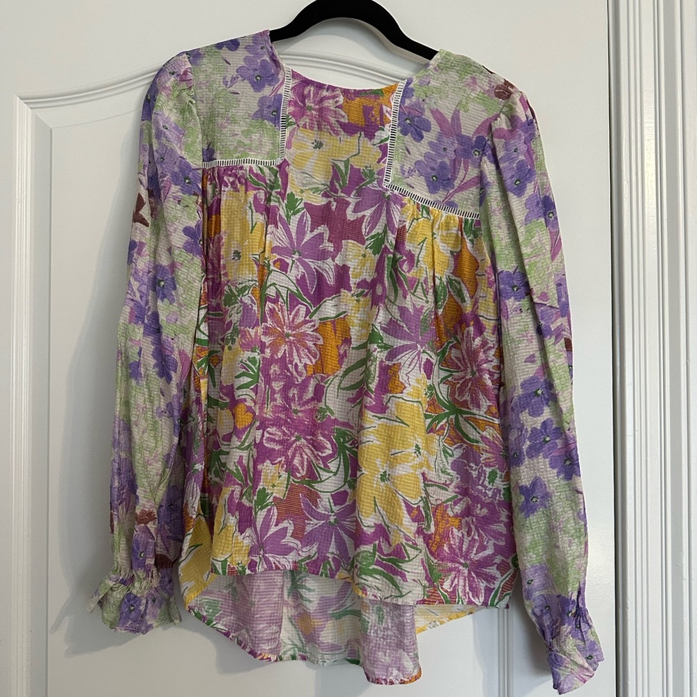 3. Floral long sleeve flowy top